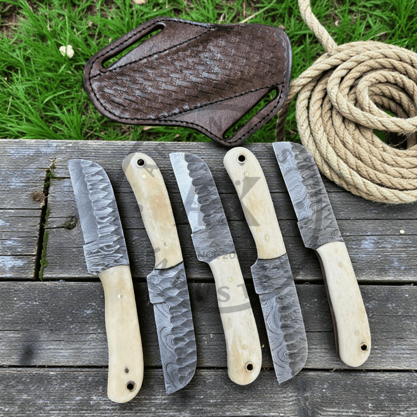 7-Inch Cowboy Fixed Blade Knife with Bone handle Damascus steel bull cutter hot sale