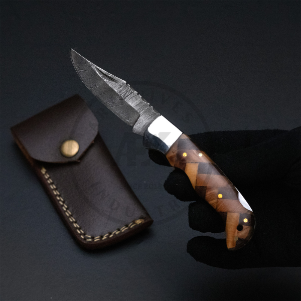 Handmade Damascus Steel Folding Pocket knife - best Gift for boy friend - hot sale 2026