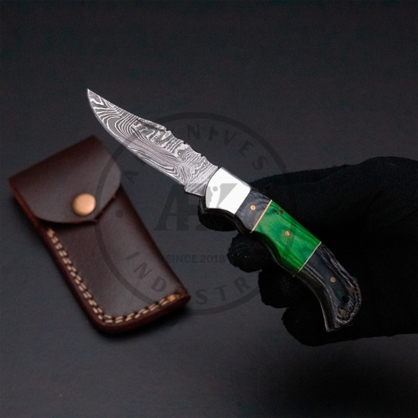 Handmade Damascus Steel Folding pocket knife Green Pakka Wood Handle with Steel Bolster