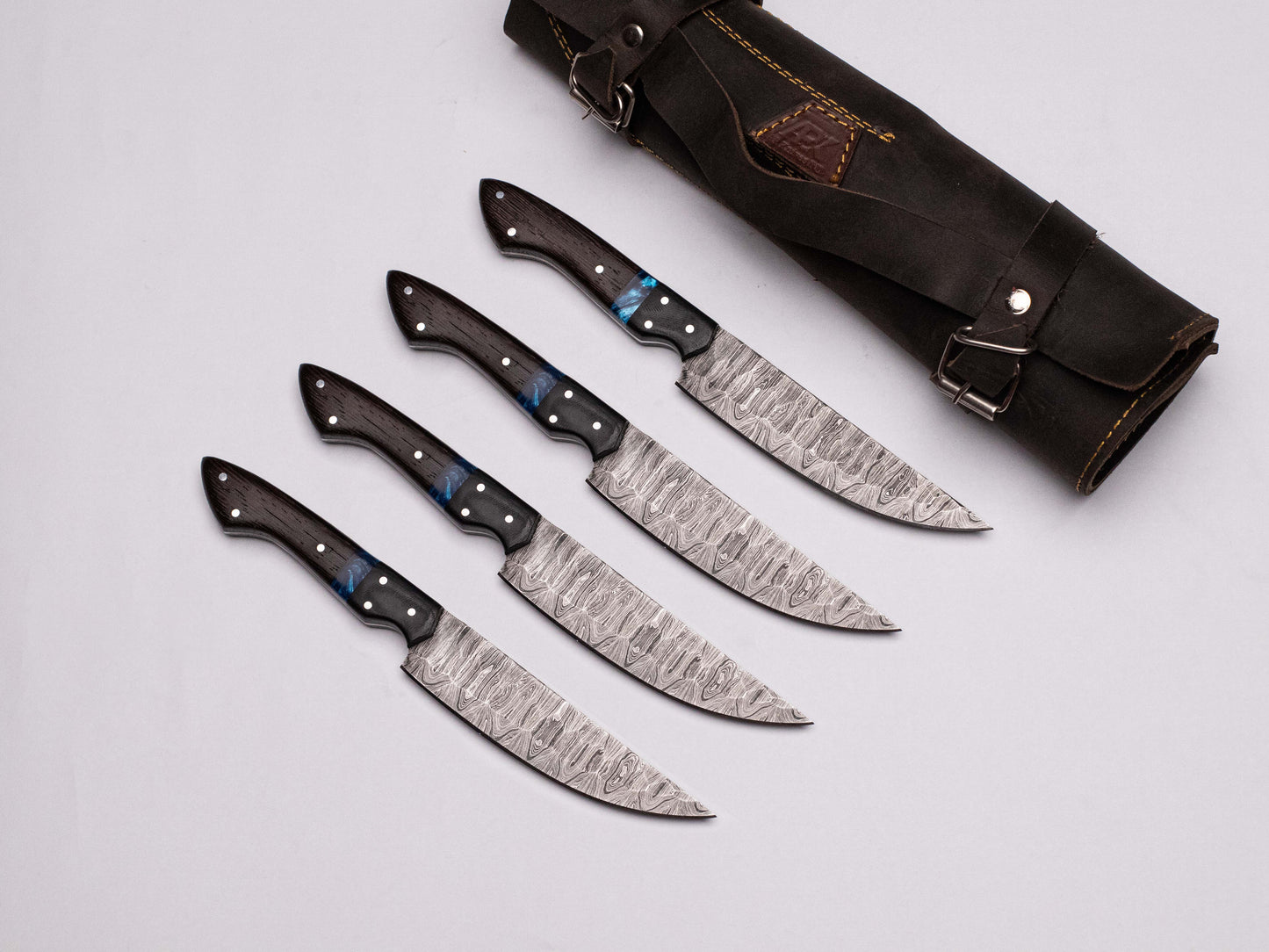 Premium Steak Knife Set – Razor Sharp Serration-Free Blades with Ergonomic Wood Handles (Set of 4)